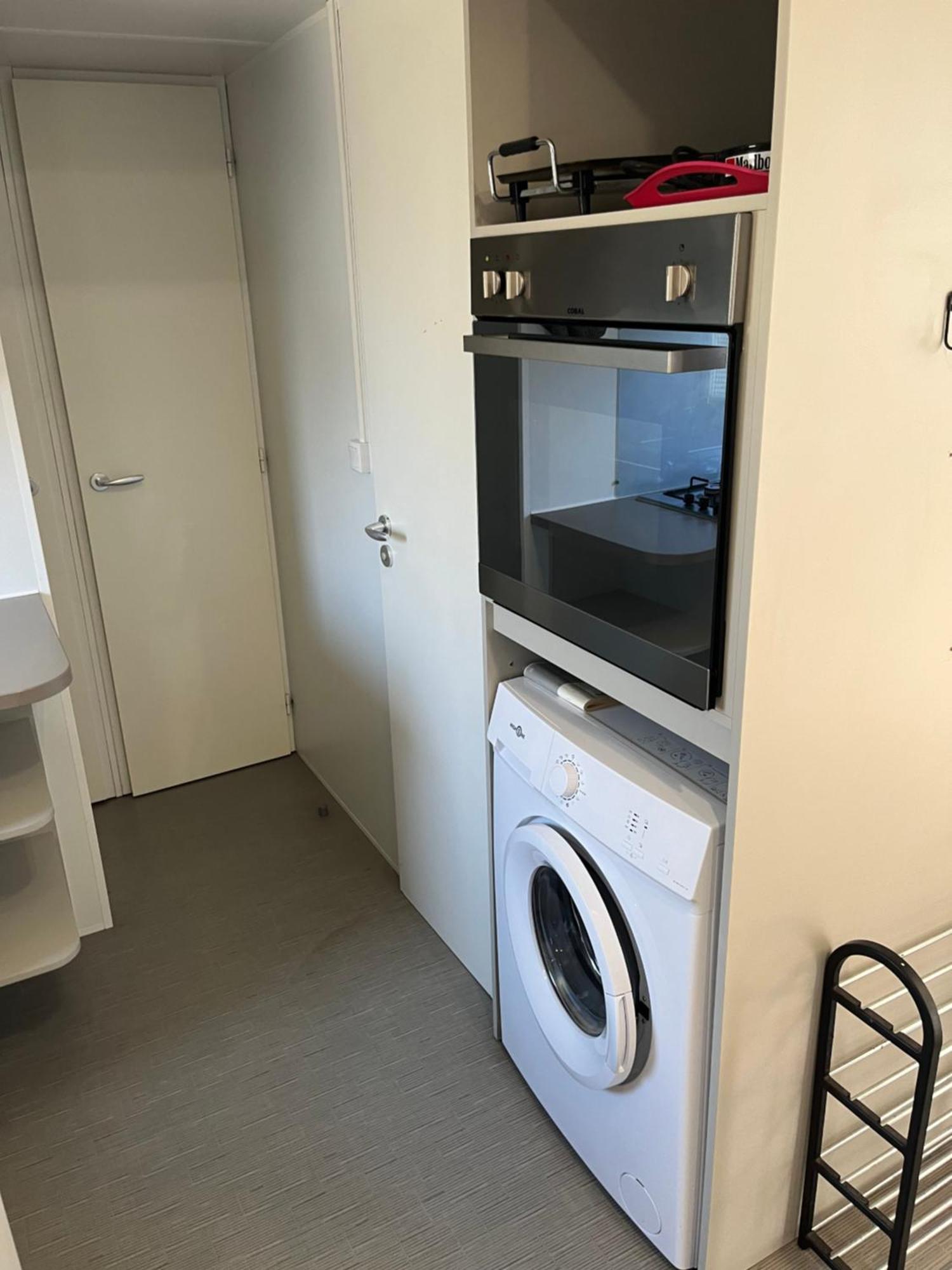 Mobil Spacieux 6-8 Pers, 4 Etoiles, La Carabasse *