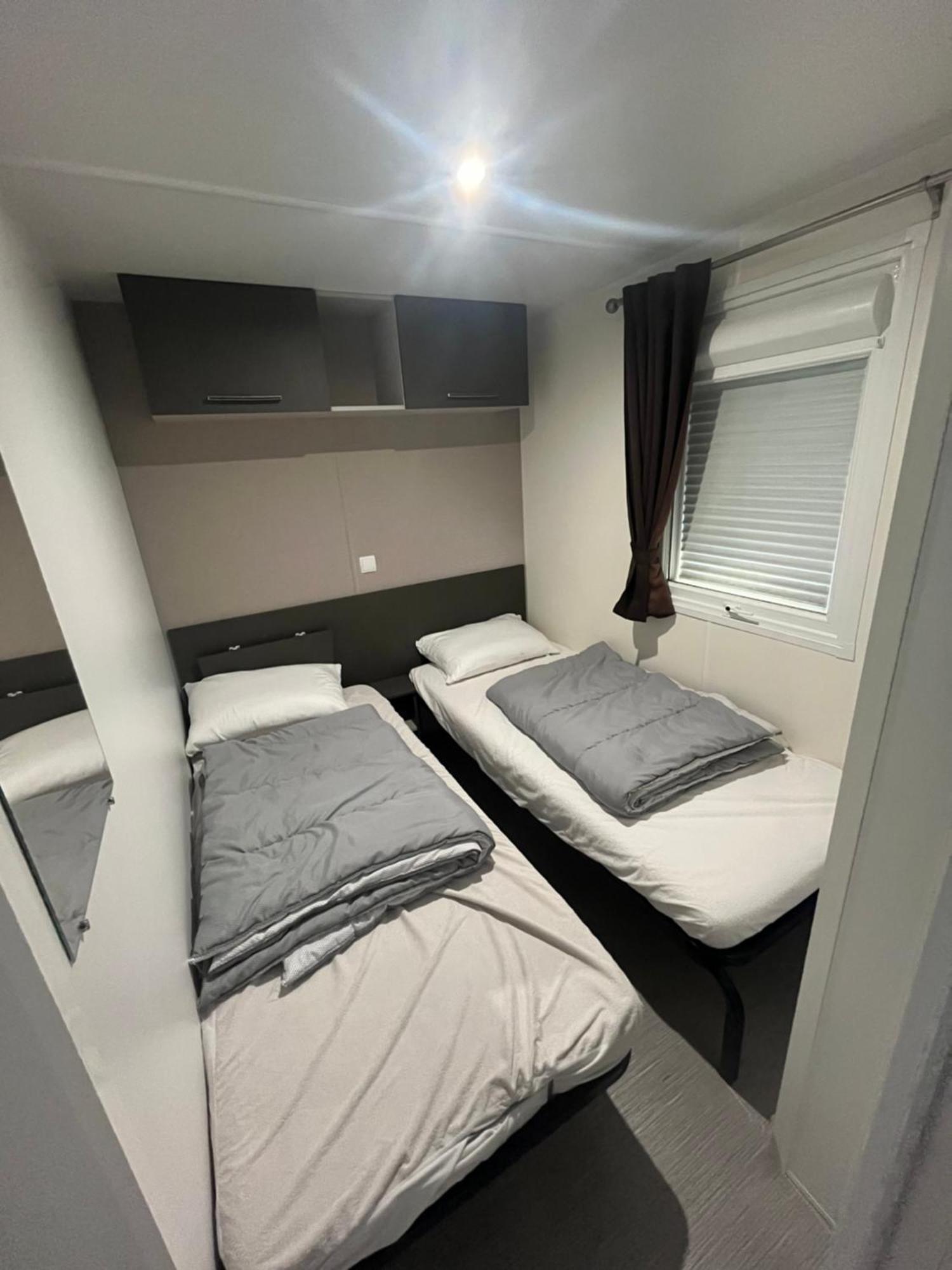 Mobil Spacieux 6-8 Pers, 4 Etoiles, La Carabasse Campsite *